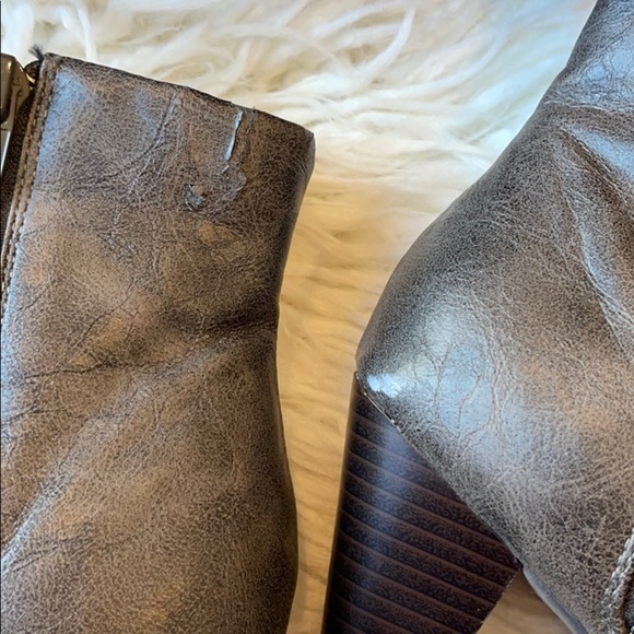 Madden girl Sashimi Grey Bootie - Picture 9 of 13